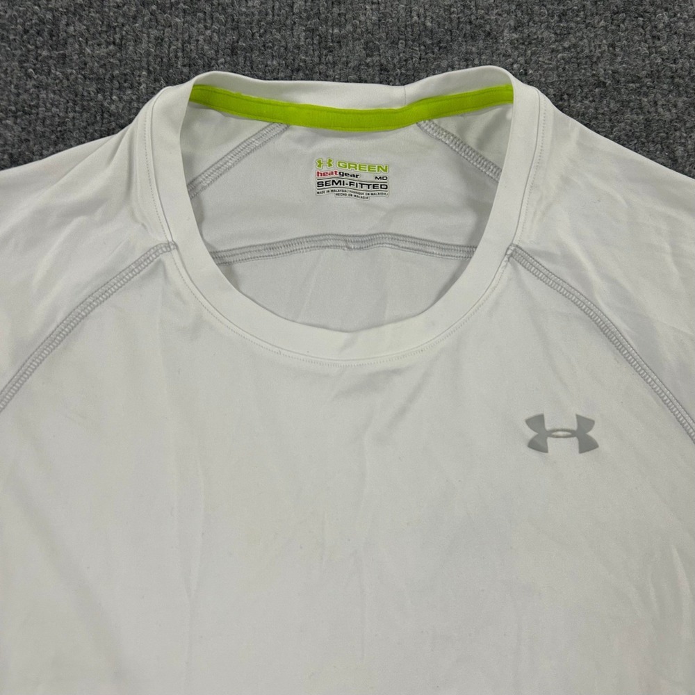 Under Armour Shirt Womens Size MD White HeatGear Semi-Fitted Recycled Polyester